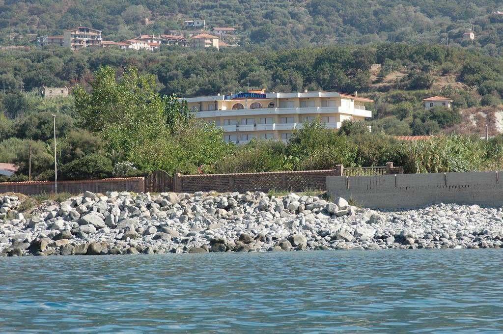 Cliffs Hotel Joppolo Ngoại thất bức ảnh